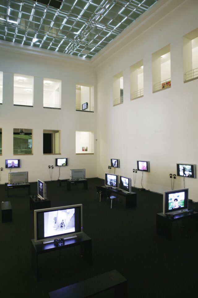 mit allem rechnen. Medienkunst aus Estland, Lettland und Litauen