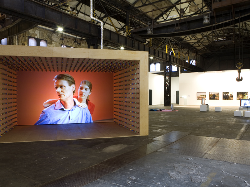 History Will Repeat Itself. Strategies of re-enactment in contemporary (media) art and performance