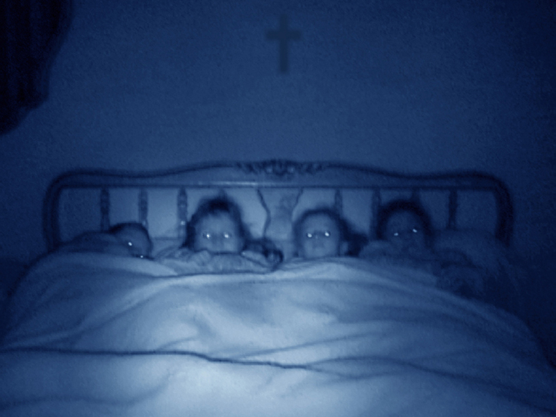„Awake Are Only The Spirits" – On Ghosts and Their Media