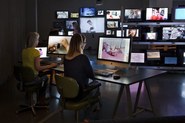 „Jetzt helfe ich mir selbst“ (Now I Can Help Myself) - The 100 best Internet video tutorials