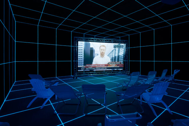 „Hito Steyerl: Factory of The Sun“ im HMKV auf der Ebene 6 des Dortmunder U vom 05. Juni - 28. August 2016