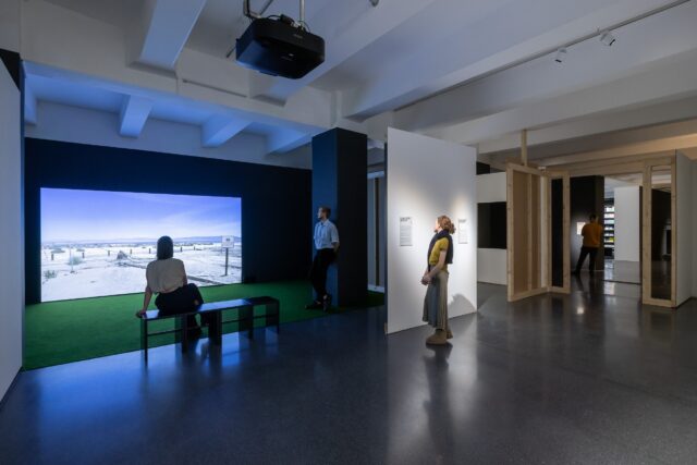 Niklas Goldbach: The Paradise Machine